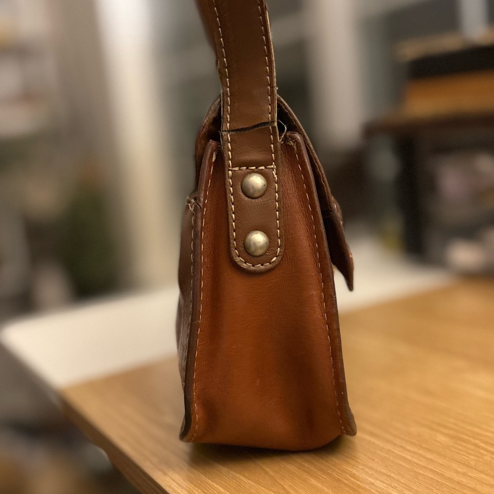 Vintage EGO Leather Shoulder Bag | Y2K Brown Sturdy Leather | Good Condition - Picture 2 of 12